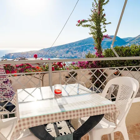 Country house Eleni Sarande